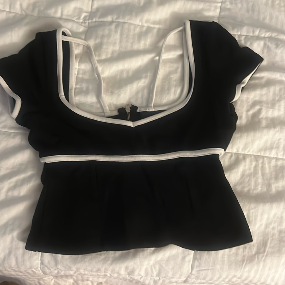 Sexy box neck zip back top